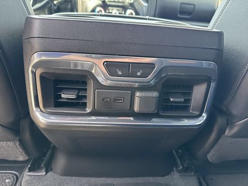 Used 2021 GMC Sierra 1500 AT4 w/ AT4 Premium Package AWD/4WD image 21