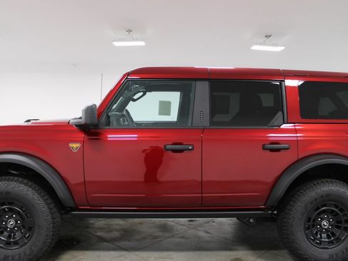 New 2026 Ford Bronco Badlands AWD/4WD image 5