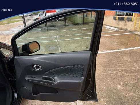 Used 2014 Nissan Versa Note SV w/ Convenience Package FWD image 30