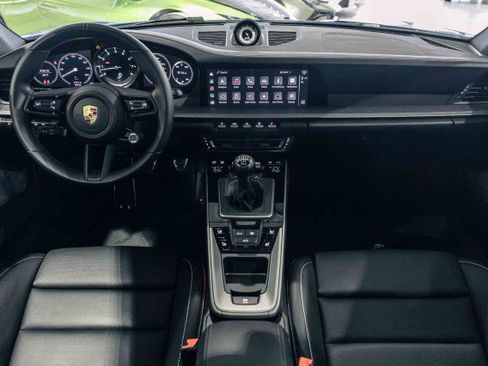Used 2022 Porsche 911 Carrera S image 34