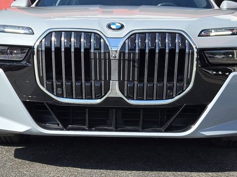 Used 2024 BMW 760i xDrive 760i xDrive w/ Executive Package image 12