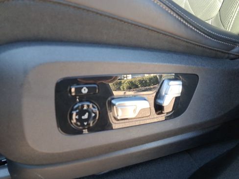 Used 2023 BMW X5 xDrive45e w/ Executive Package image 17