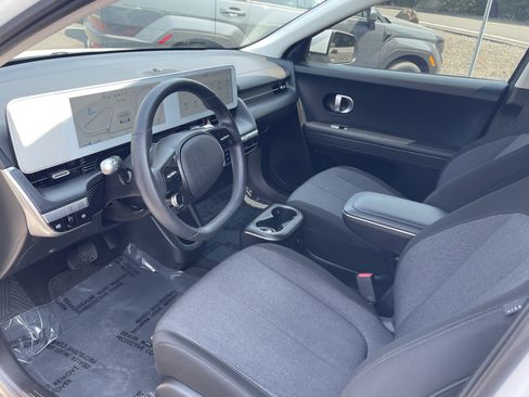 Certified 2024 Hyundai Ioniq 5 SEL RWD image 10