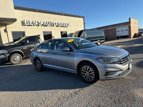 Used 2021 Volkswagen Jetta S image 4