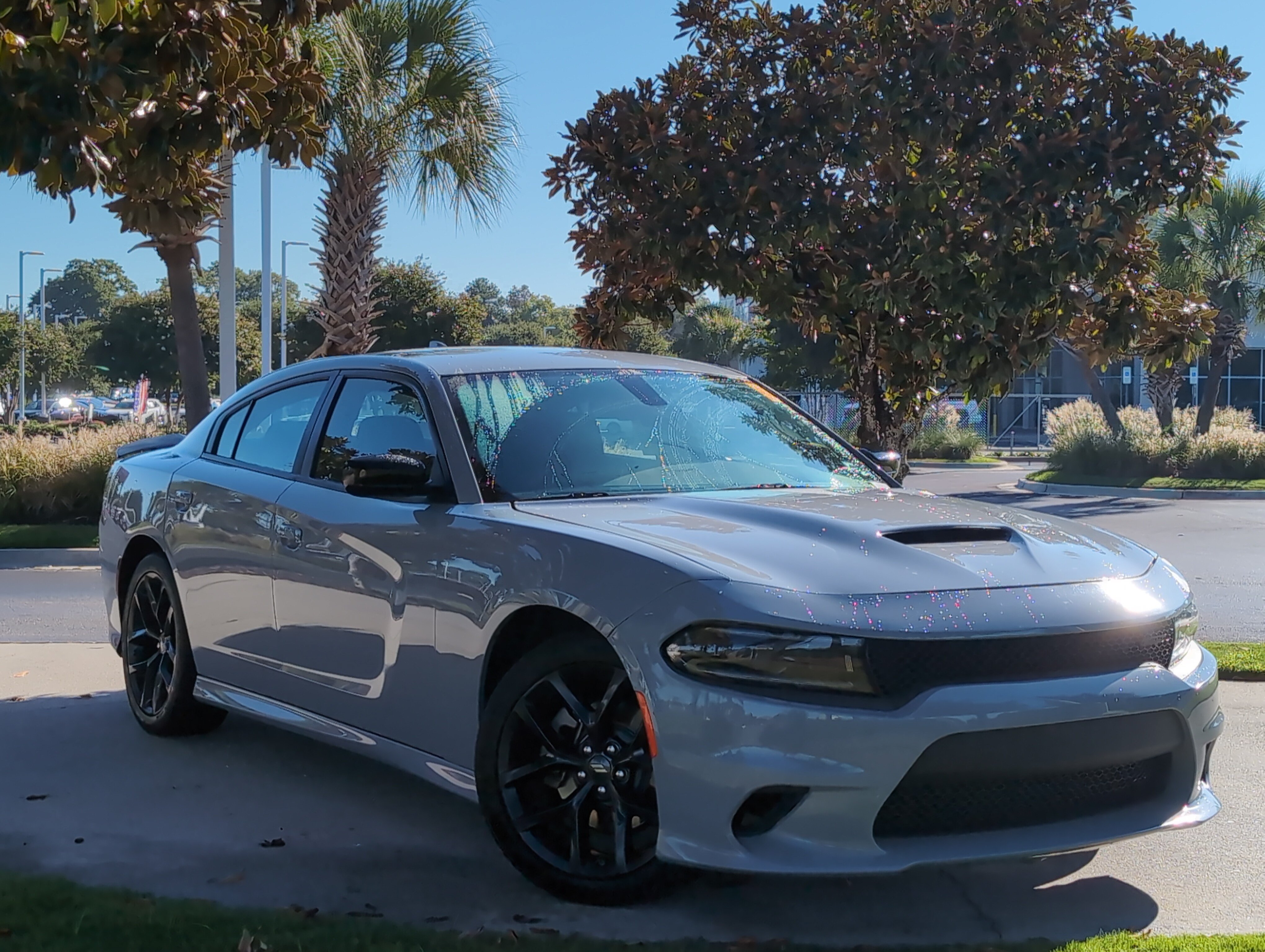 Used 2022 Dodge Charger R/T w/ Blacktop Package RWD image 2