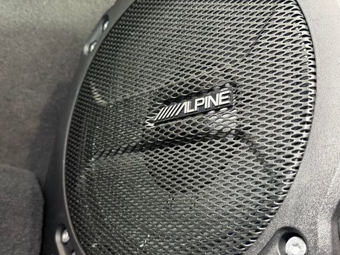 Used 2023 Jeep Wrangler Unlimited Sahara image 29