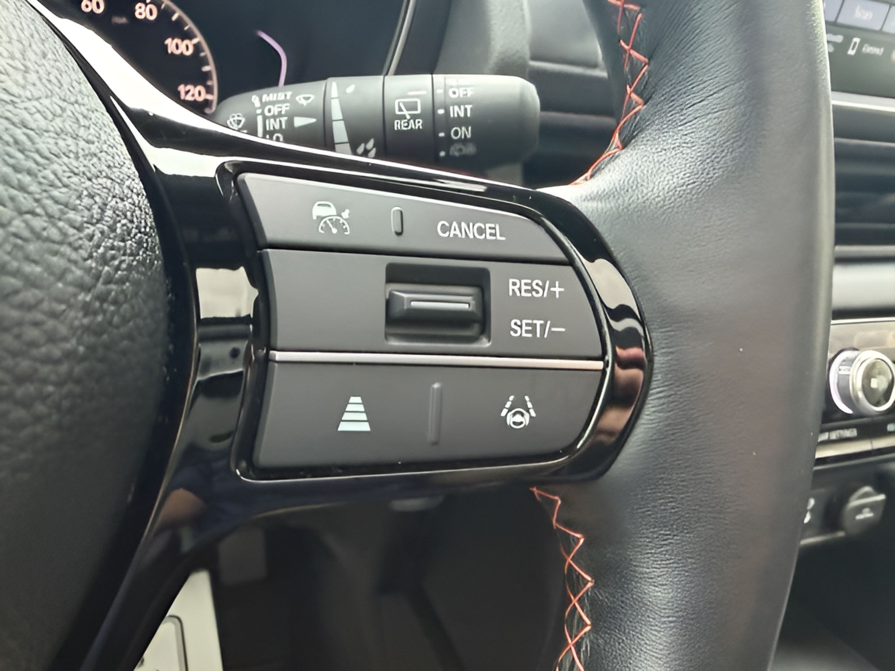 Certified 2023 Honda Pilot TrailSport image 14