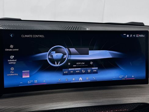 Used 2025 BMW 330i Sedan image 24