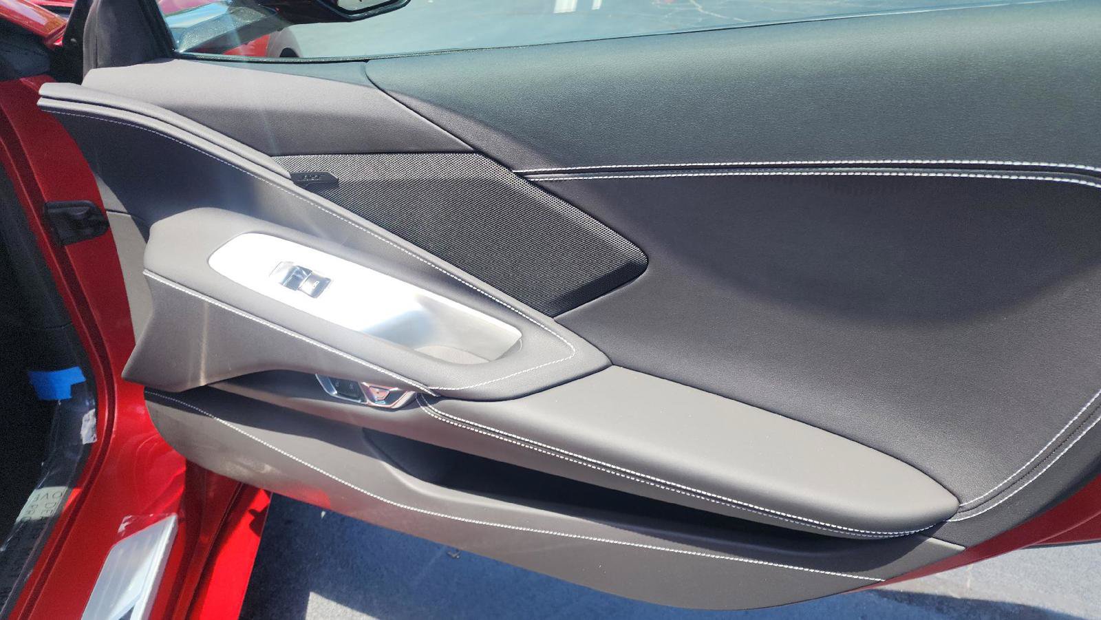 Used 2023 Chevrolet Corvette Stingray Coupe w/ Z51 Performance Package RWD image 11