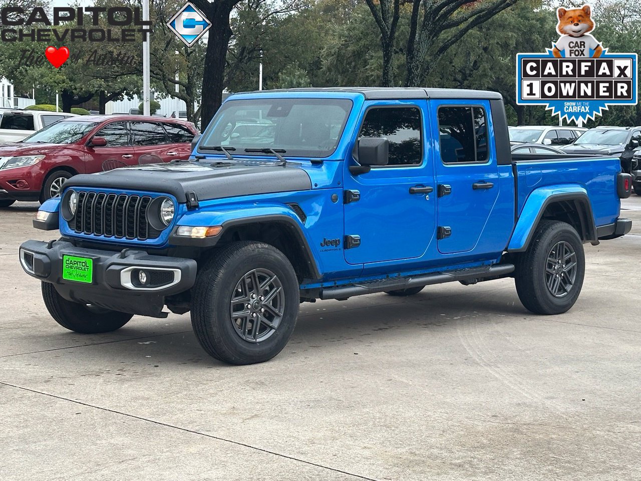 Used 2024 Jeep Gladiator Sport AWD/4WD image 1