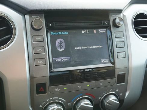 Used 2015 Toyota Tundra SR5 w/ SR5 Upgrade Package RWD image 22