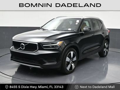 Used 2019 Volvo XC40 T5 Momentum