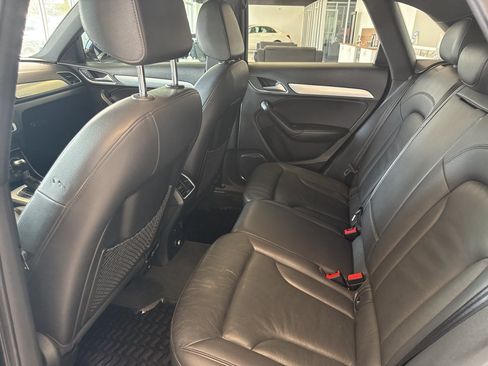Used 2017 Audi Q3 2.0T Prestige w/ Prestige Package AWD/4WD image 8