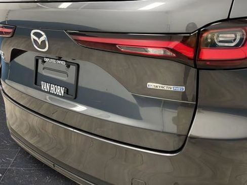 Used 2024 MAZDA CX-90 Plug-In Hybrid w/ Preferred AWD/4WD image 37