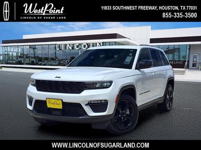 Used 2023 Jeep Grand Cherokee Limited w/ Black Appearance Package