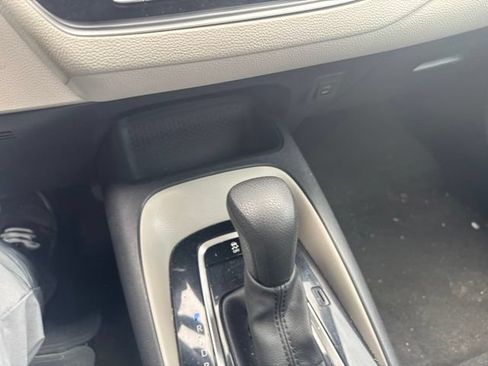 Used 2024 Toyota Corolla LE FWD image 14