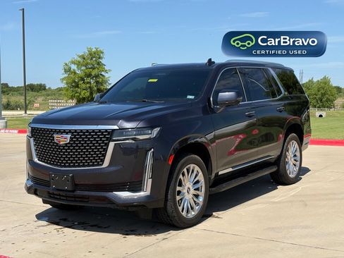 Used 2023 Cadillac Escalade Premium Luxury AWD/4WD image 3
