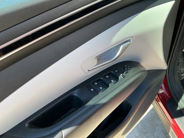 Certified 2024 Hyundai Tucson SEL FWD image 17