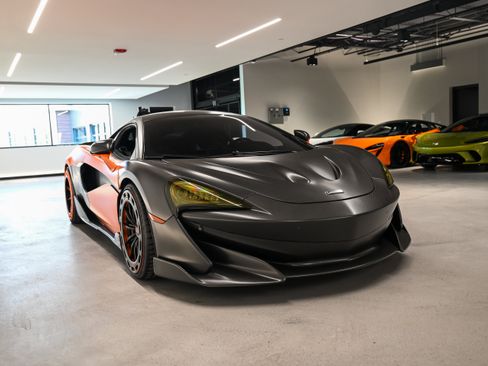 Used 2019 McLaren 600LT RWD image 4