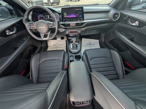 Used 2023 Kia Forte GT-Line w/ GT-Line Premium Package image 26