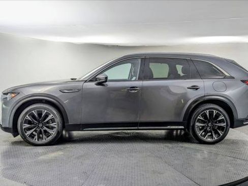 Used 2024 MAZDA CX-90 Plug-In Hybrid w/ Premium Pkg image 3
