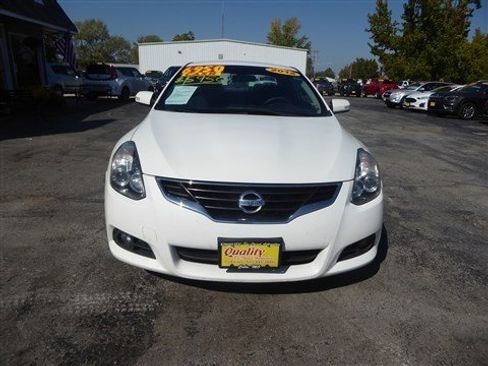 Used 2012 Nissan Altima 3.5 SR image 4