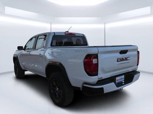 Used 2024 GMC Canyon Elevation RWD image 5