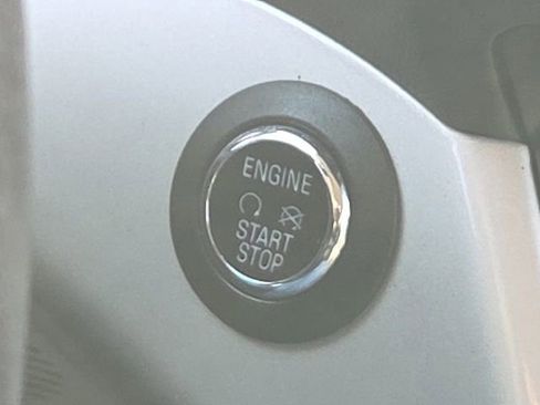 Used 2013 Ford C-MAX SEL image 46