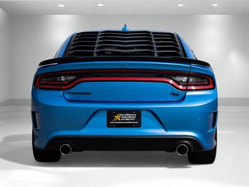 Used 2023 Dodge Charger R/T w/ Plus Group image 8