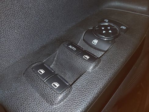 Used 2020 Ford EcoSport SE image 27