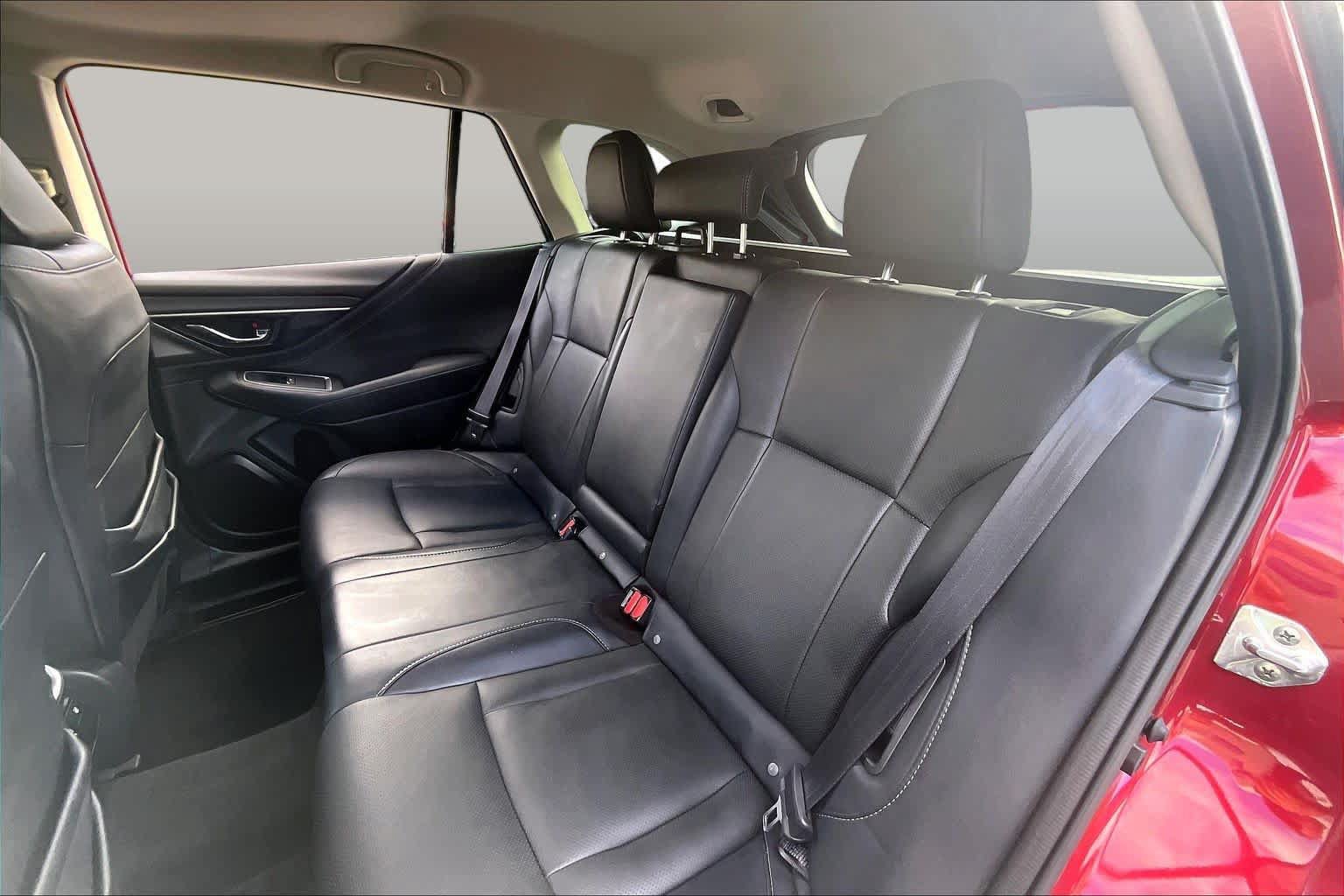Used 2023 Subaru Outback Touring AWD/4WD image 20