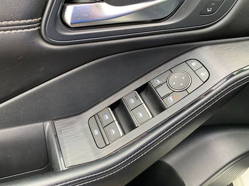 Used 2023 Nissan Rogue SL w/ SL Premium Package AWD/4WD image 13