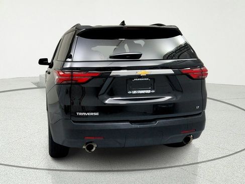 Used 2023 Chevrolet Traverse LT FWD image 4