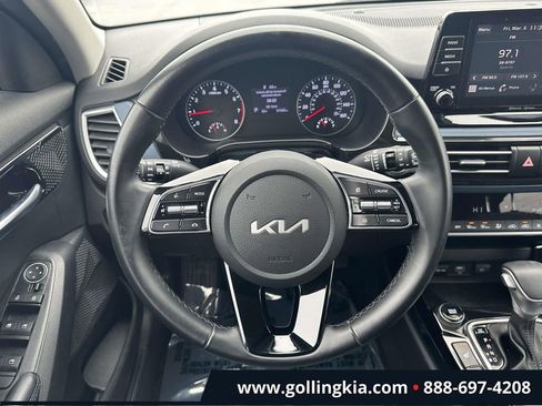Certified 2023 Kia Seltos S image 13