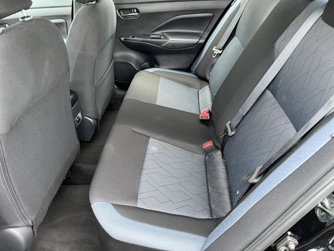 Used 2025 Nissan Versa SV image 23