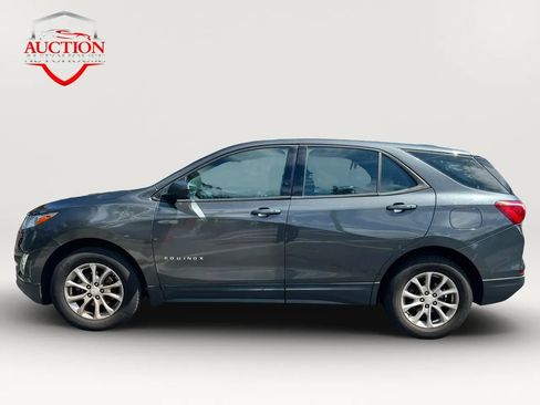 Used 2018 Chevrolet Equinox LS FWD image 8