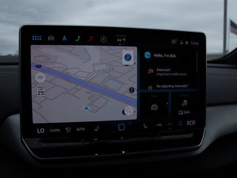 New 2025 Volkswagen ID.4 Pro image 19