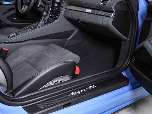 New 2025 Porsche 718 Boxster Spyder RS image 21