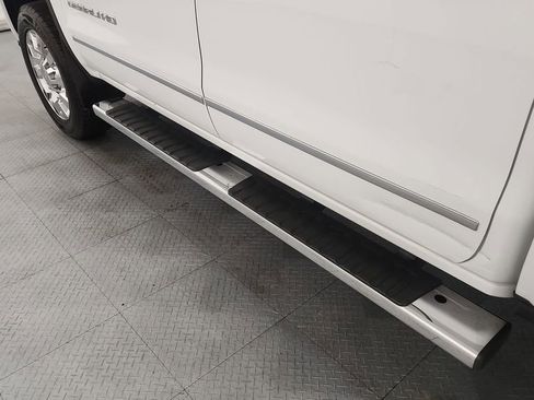 Used 2017 GMC Sierra 2500 Denali w/ Suspension Package, Off-Road image 26