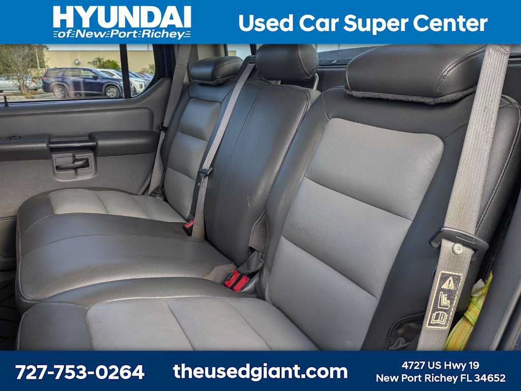 Used 2004 Ford Explorer Sport Trac XLS AWD/4WD image 12