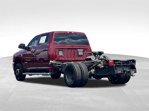 Used 2022 RAM 3500 Tradesman w/ Chrome Appearance Group AWD/4WD image 5