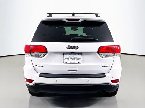 Used 2017 Jeep Grand Cherokee Laredo w/ Quick Order Package 23E AWD/4WD image 10