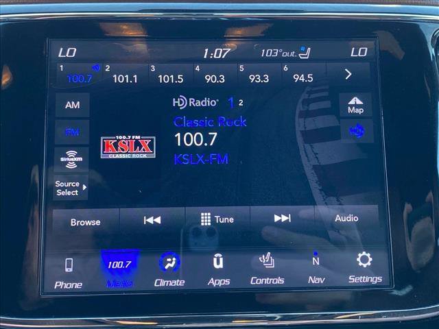 Used 2020 Jeep Grand Cherokee Overland AWD/4WD image 27