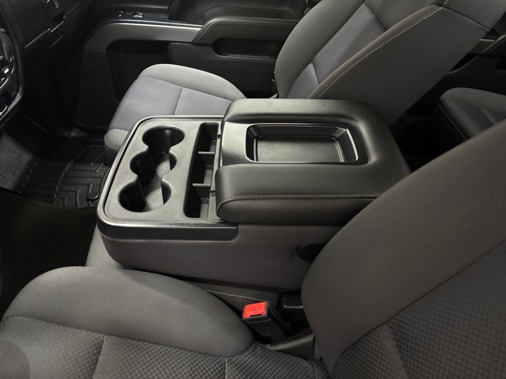 Used 2017 Chevrolet Silverado 1500 LT w/ All Star Edition AWD/4WD image 19