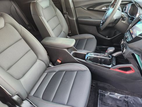 Used 2023 Chevrolet TrailBlazer RS w/ Convenience Package image 14