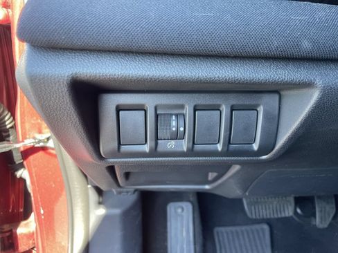 Certified 2025 Subaru Outback Premium AWD/4WD image 18