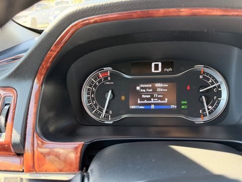 Used 2018 Honda Pilot Elite image 26