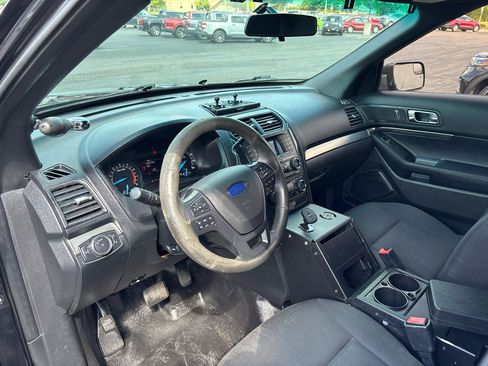 Used 2016 Ford Explorer 4WD Police Interceptor w/ 2-tone Vinyl Package #1 image 11