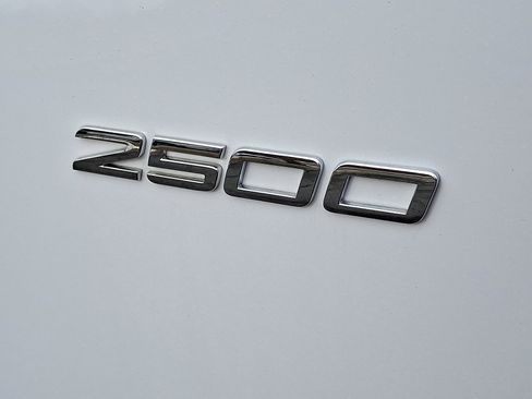 Used 2025 Mercedes-Benz Sprinter 2500 image 29