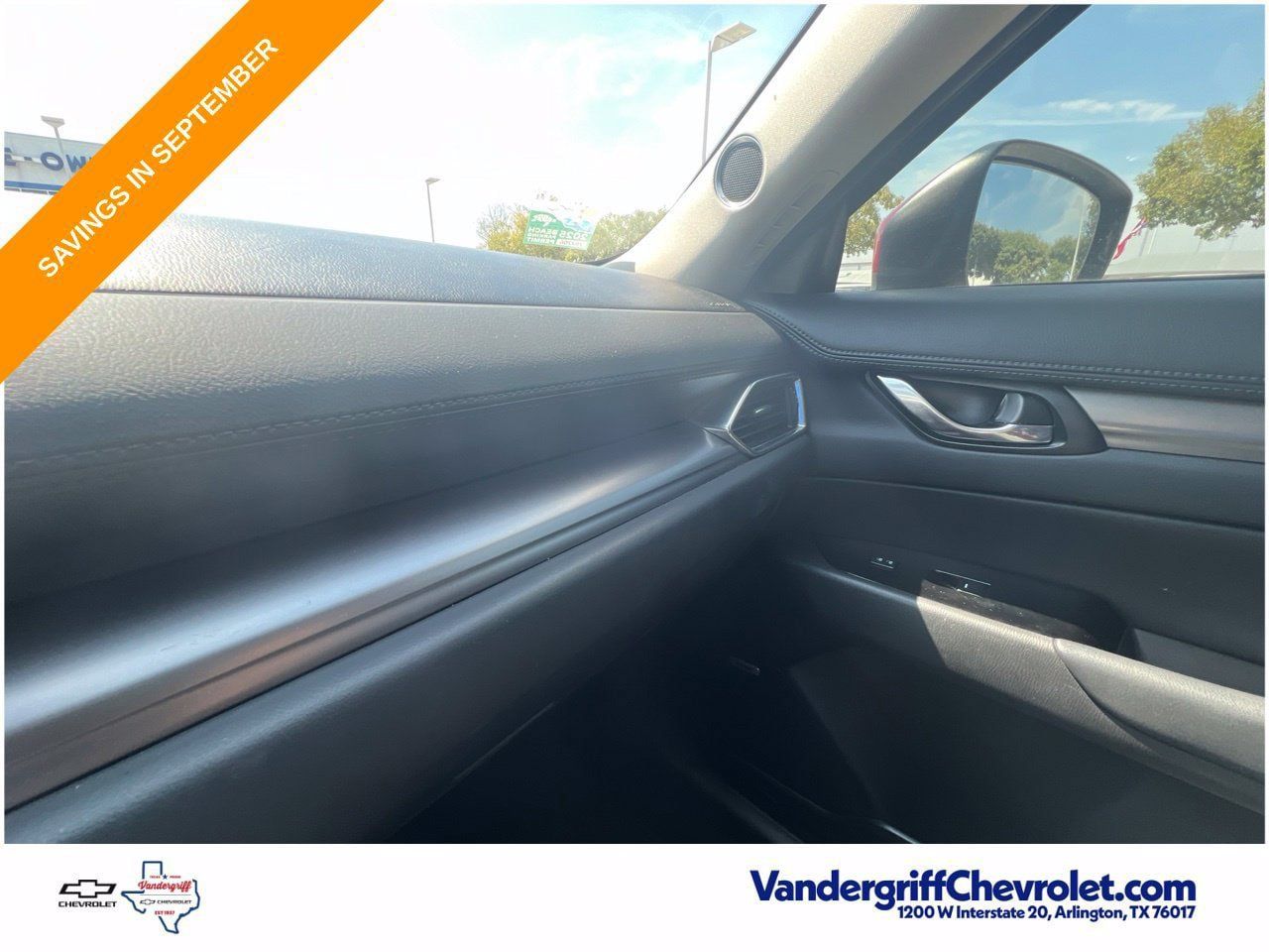 Used 2018 MAZDA CX-5 Touring w/ Preferred Equipment Package FWD image 16